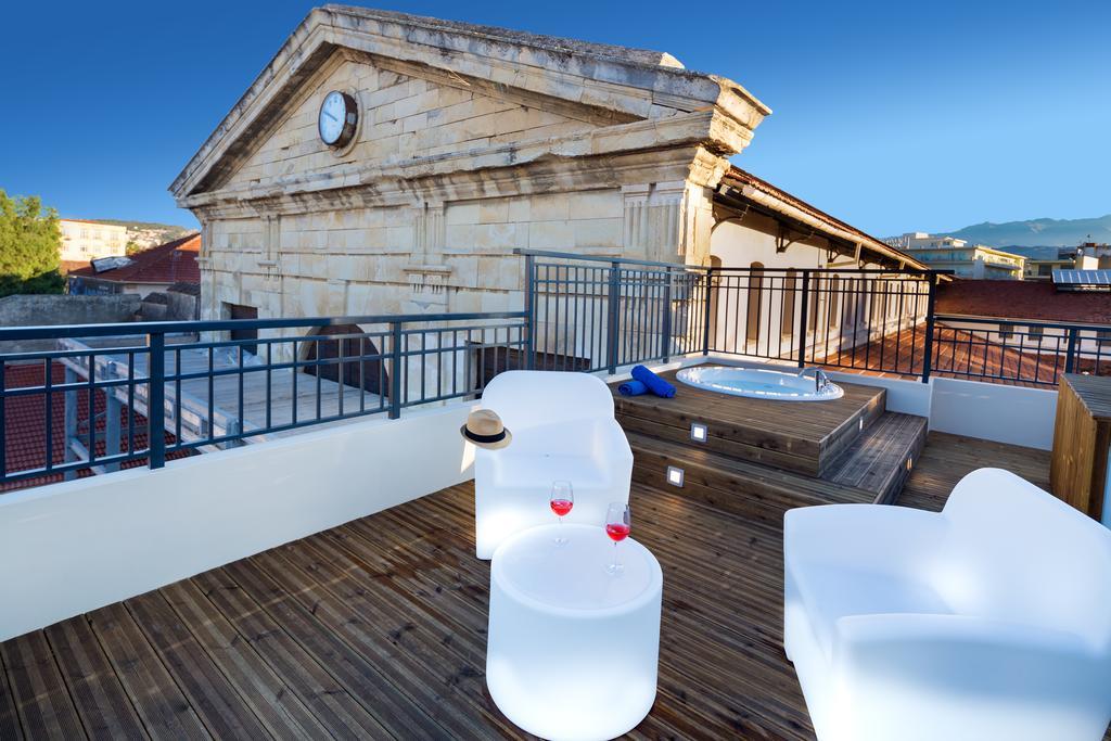 Querini Luxury Suites Chania  ภายนอก รูปภาพ