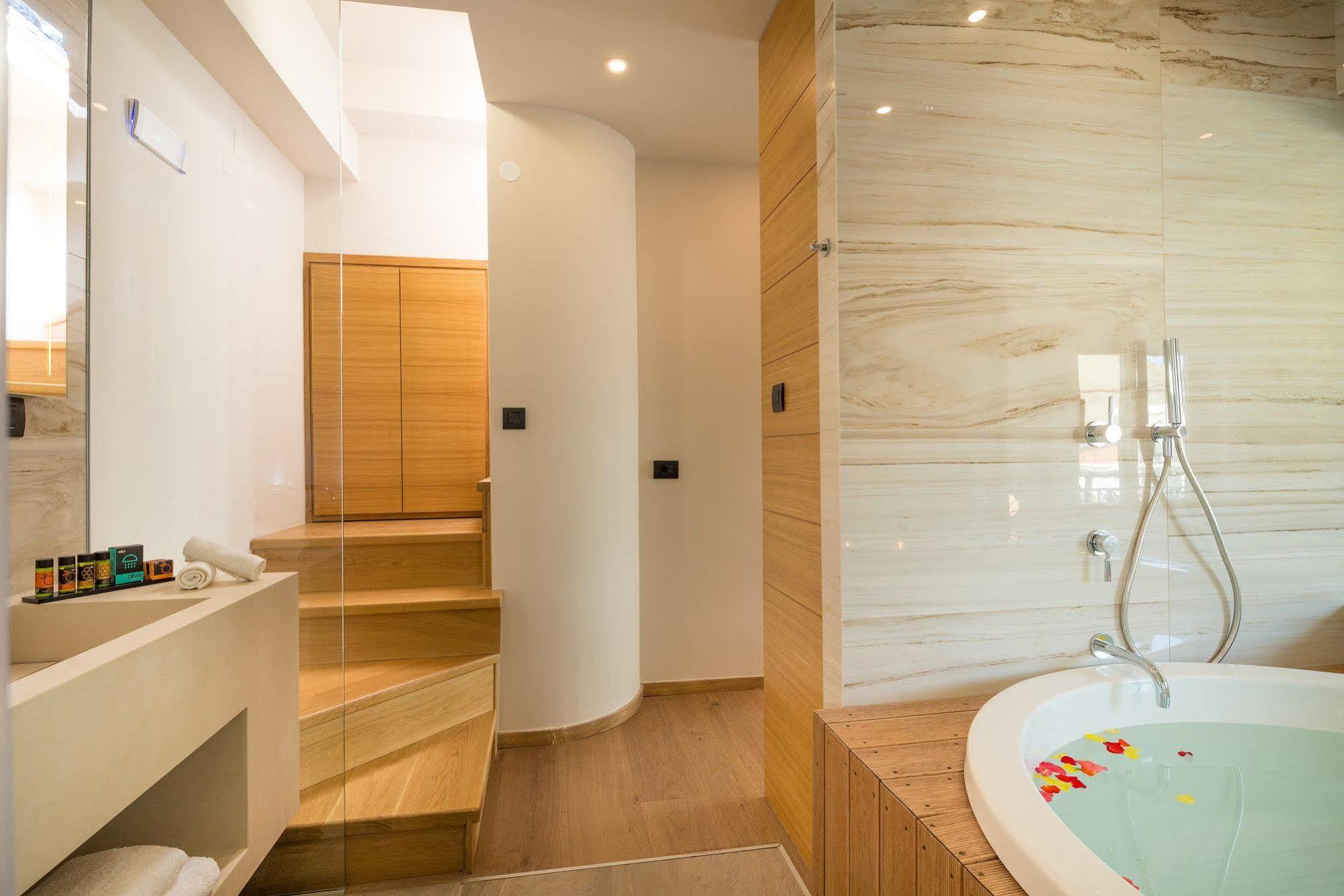 Querini Luxury Suites Chania  ภายนอก รูปภาพ